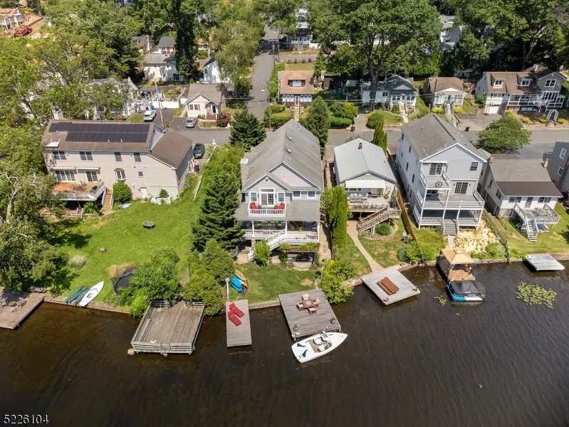 68 West Shore Road, Denville — lake-community home sold by Andrew Allen